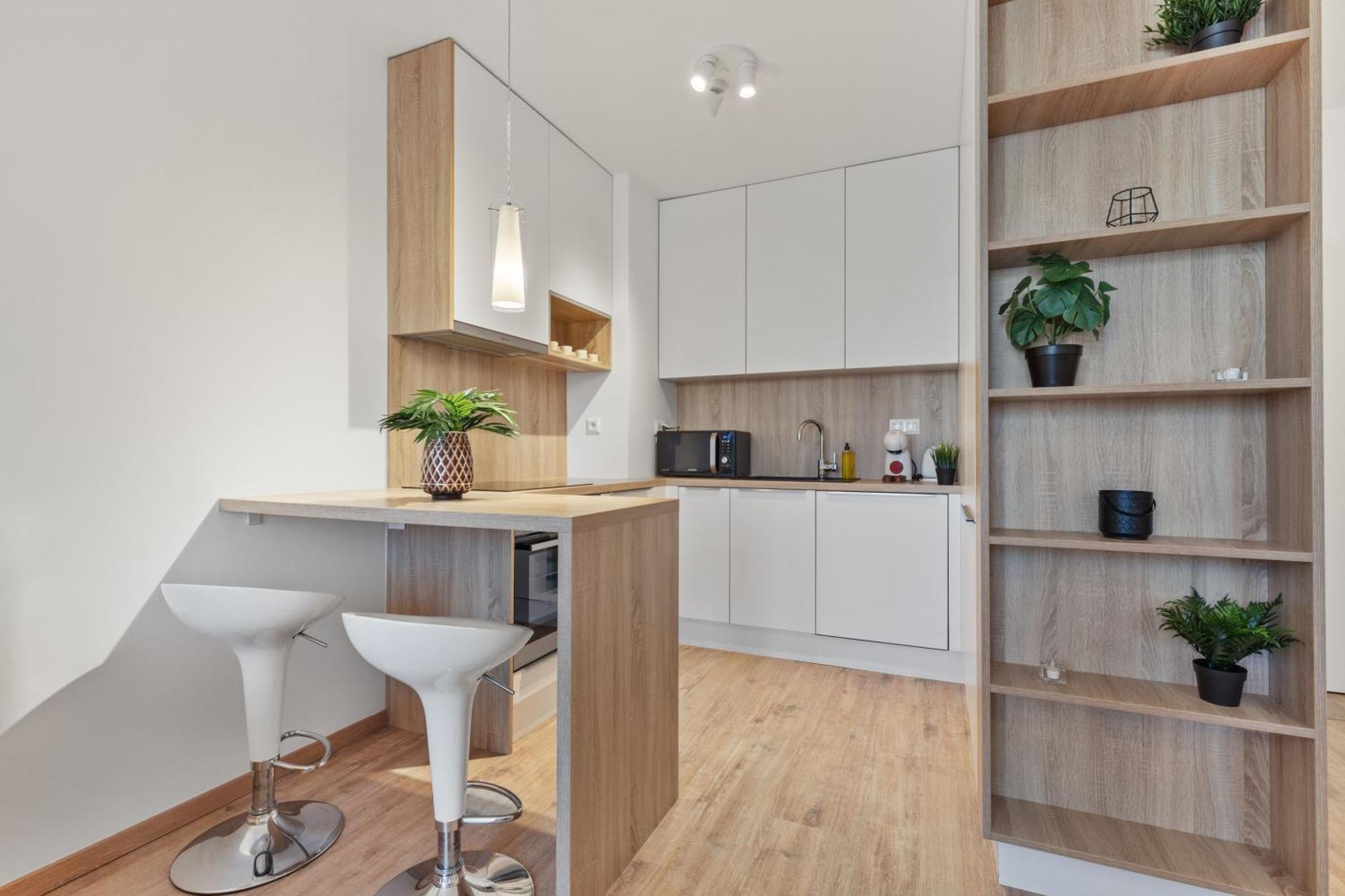 Lam Safari - Balcony - Ac - Free Parking Apartment Bratislava Exterior photo